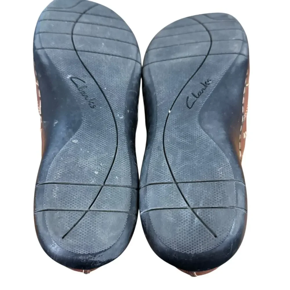 Clarks Bendables Brown Leather Comfort Shoes Slip On Loafers Casual Shoes sz 8 - Picture 14 of 16